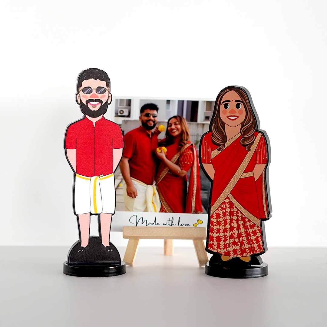 Best Valentine's Day Gifts for Her/Him: Think Small, Love Big with Miniature Gift