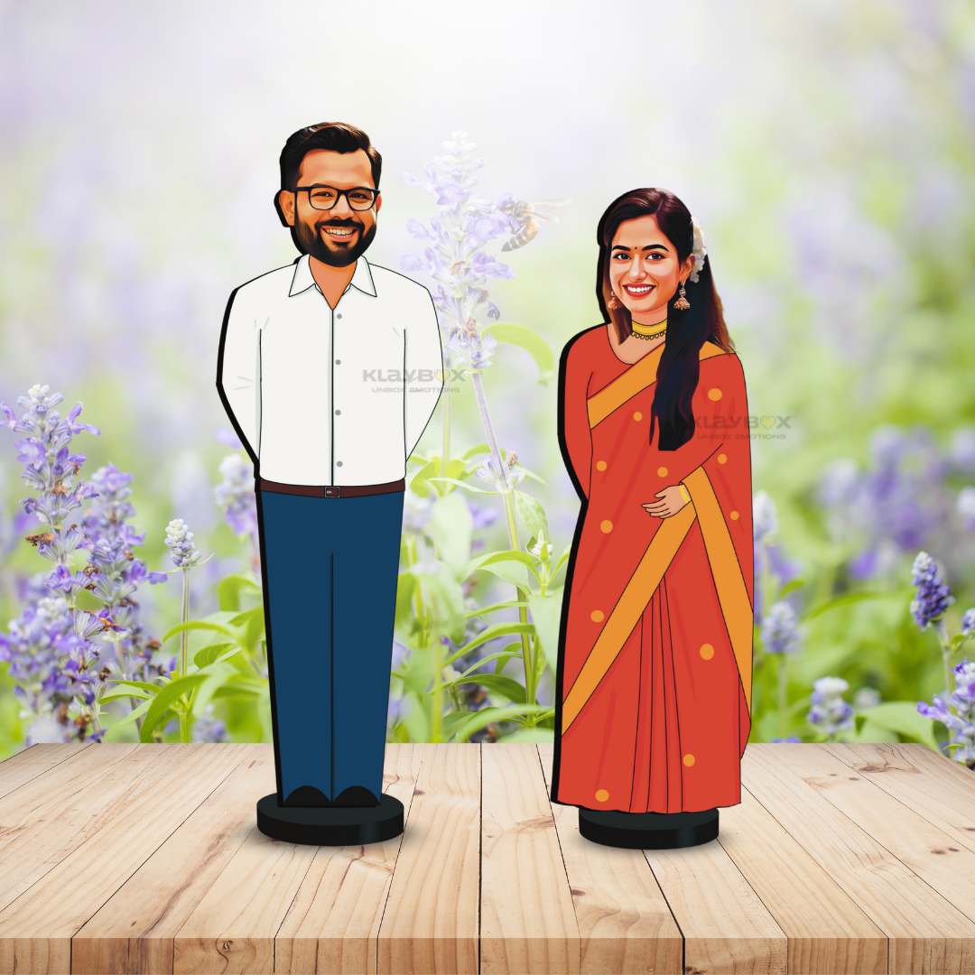 Couple Minify Art