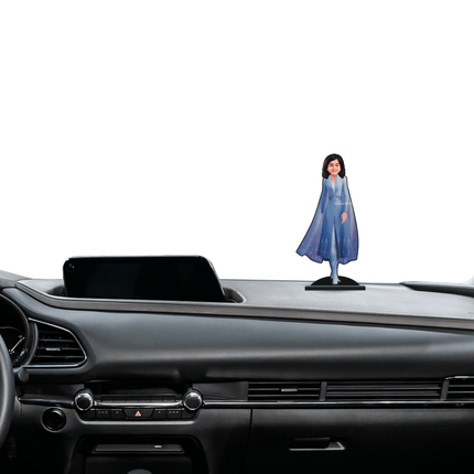 Superhero minify Elsa