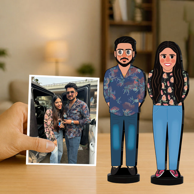 Couple Minify Art